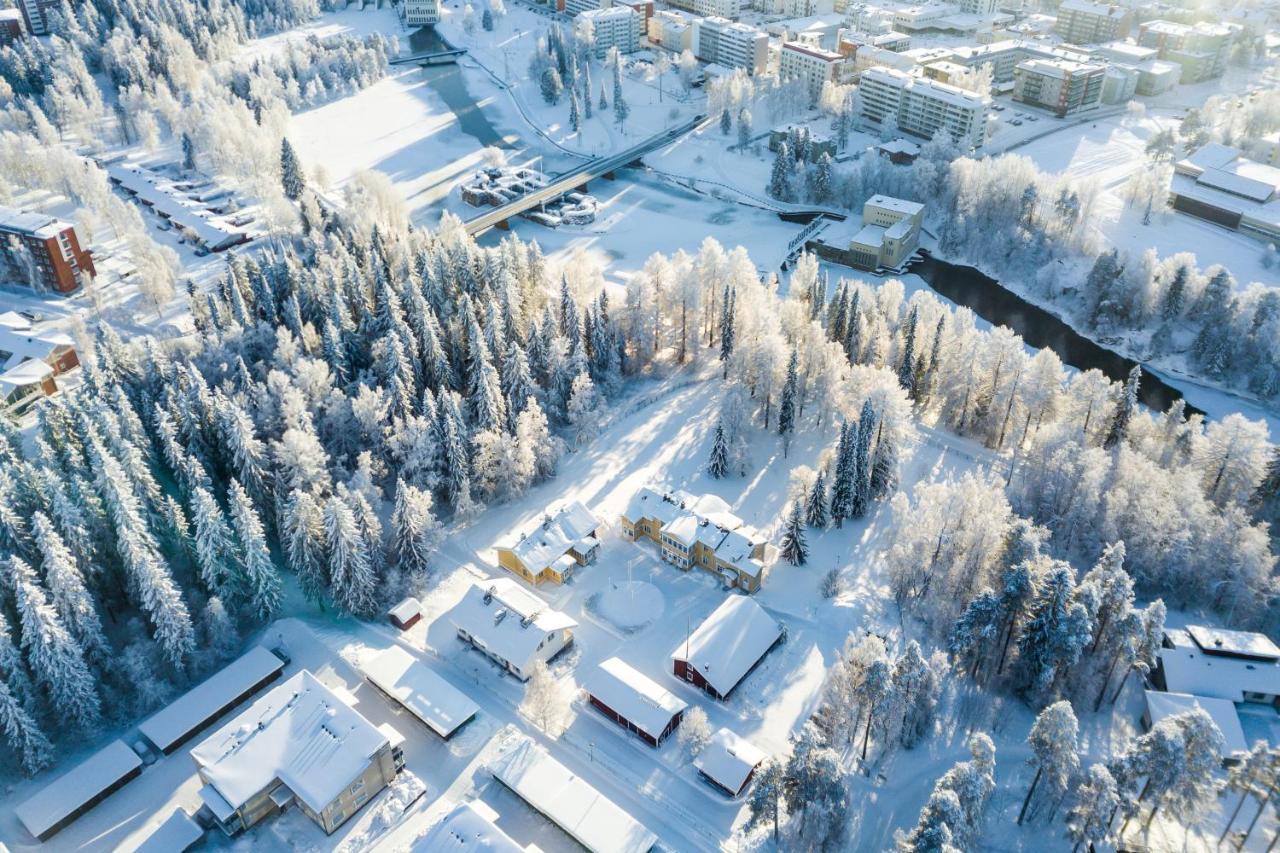 Karolineburg Manor House Hotel Kajaani Luaran gambar