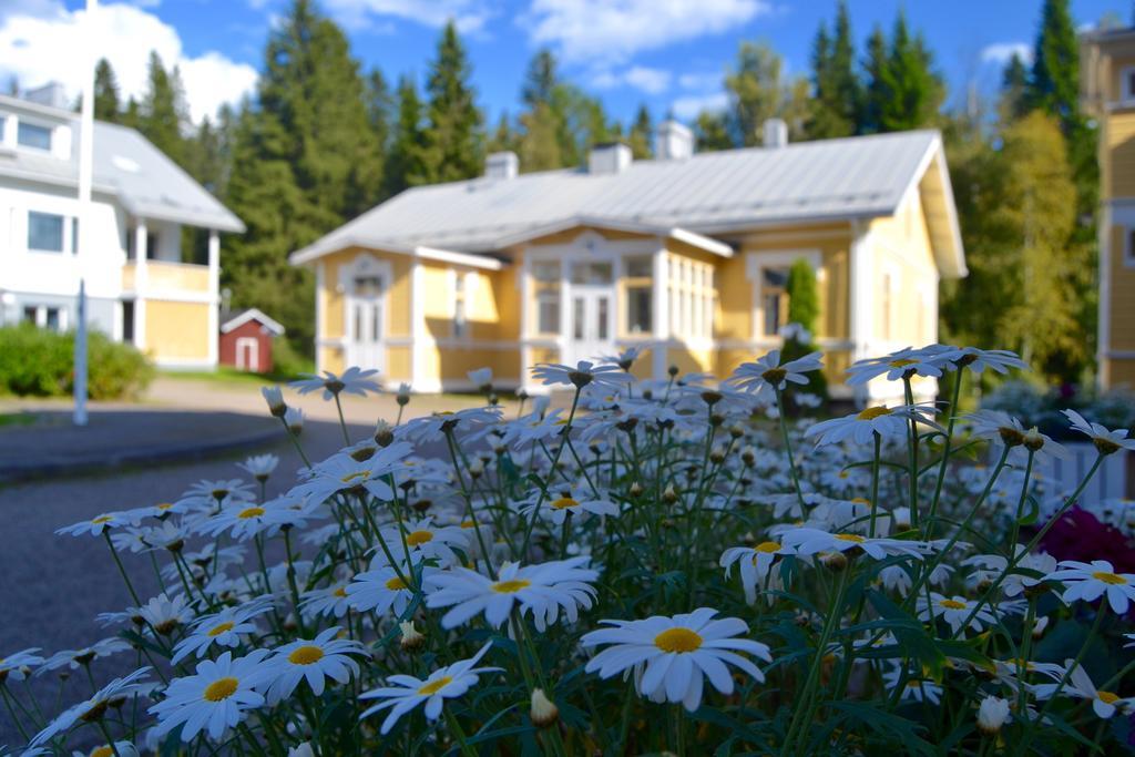 Karolineburg Manor House Hotel Kajaani Luaran gambar