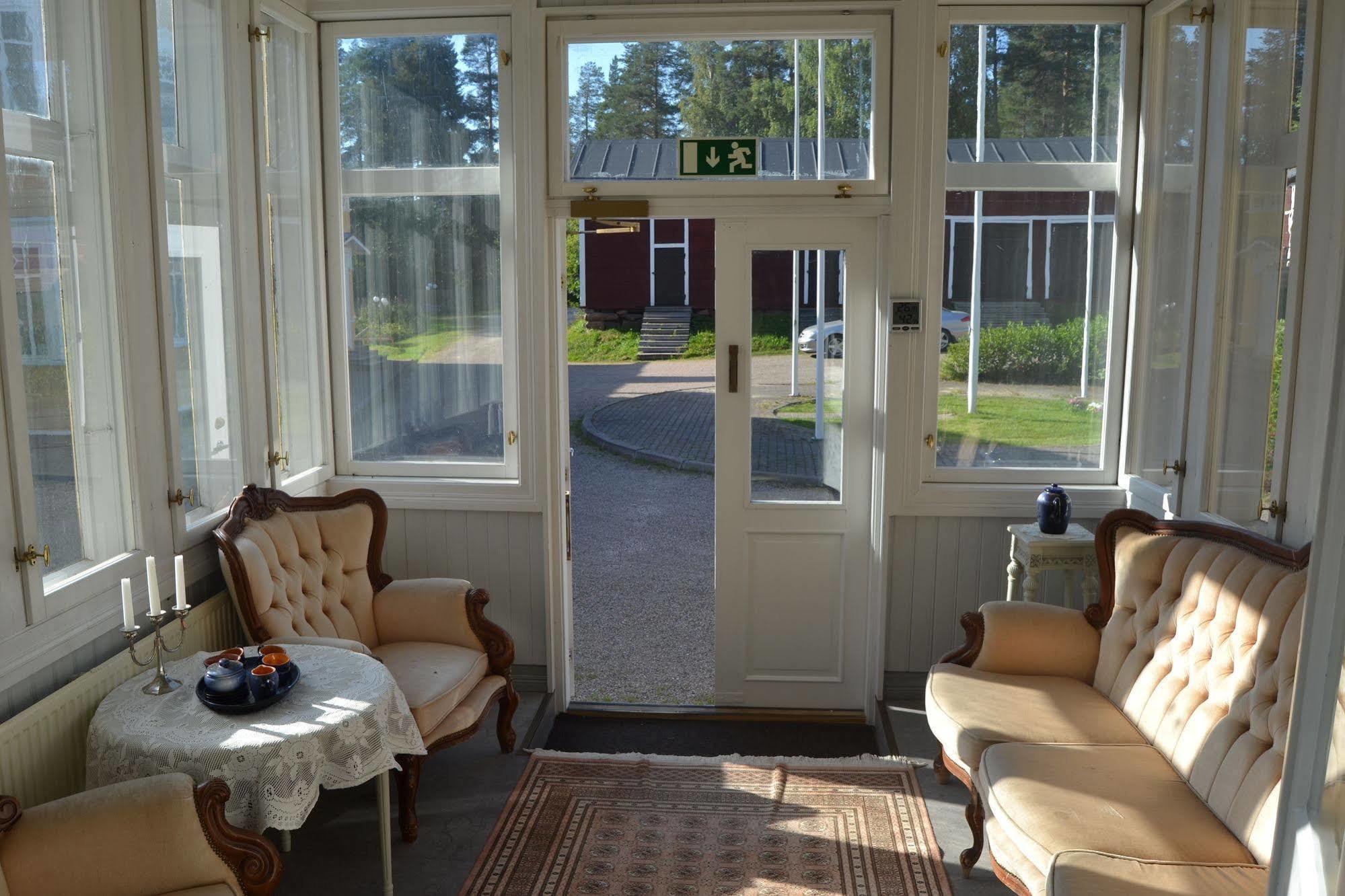 Karolineburg Manor House Hotel Kajaani Luaran gambar