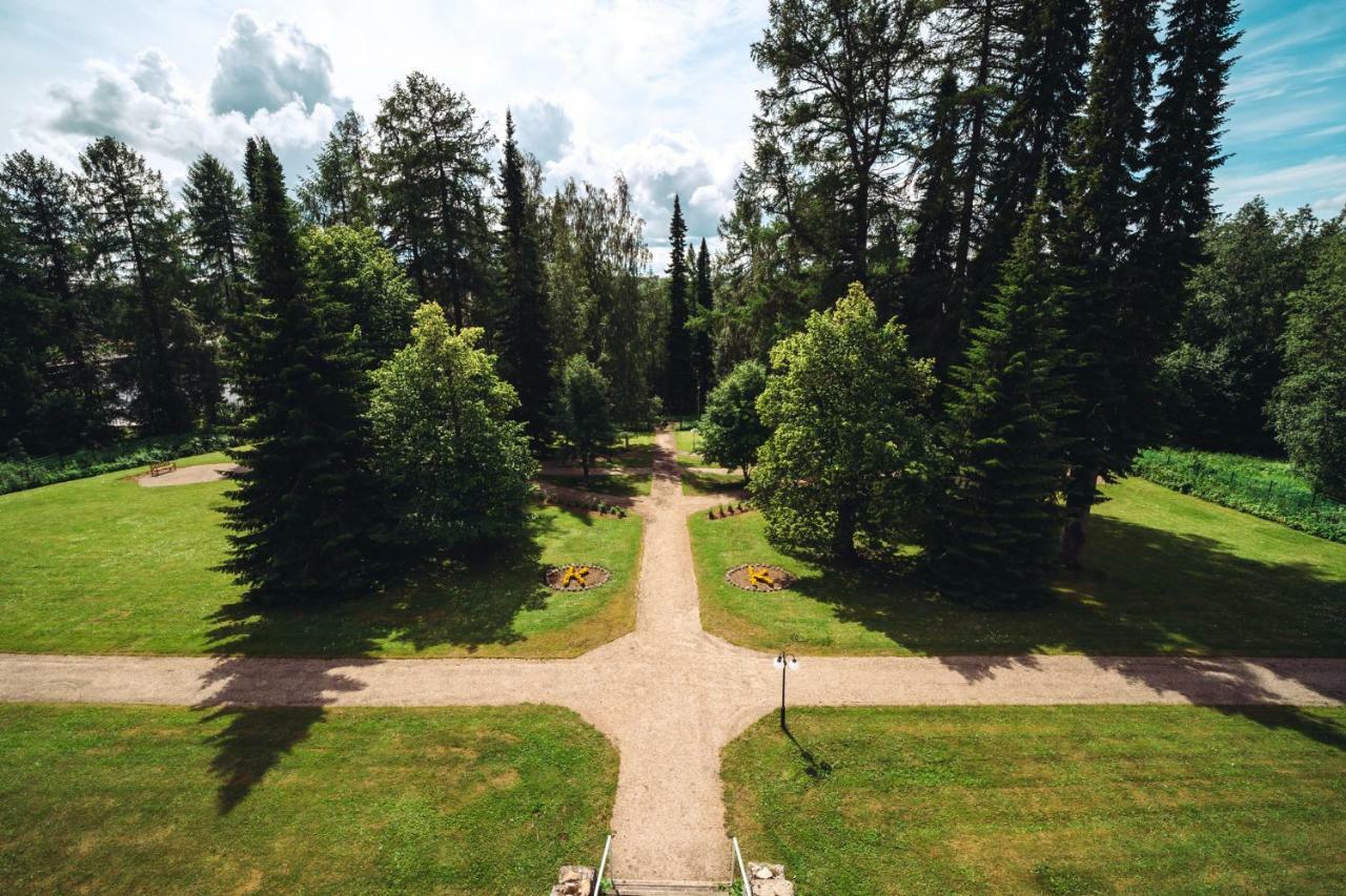 Karolineburg Manor House Hotel Kajaani Luaran gambar